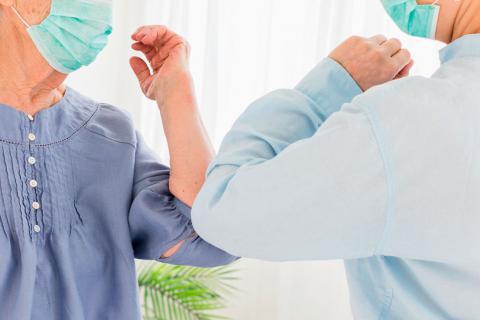 no_recomendable_saludo_codo