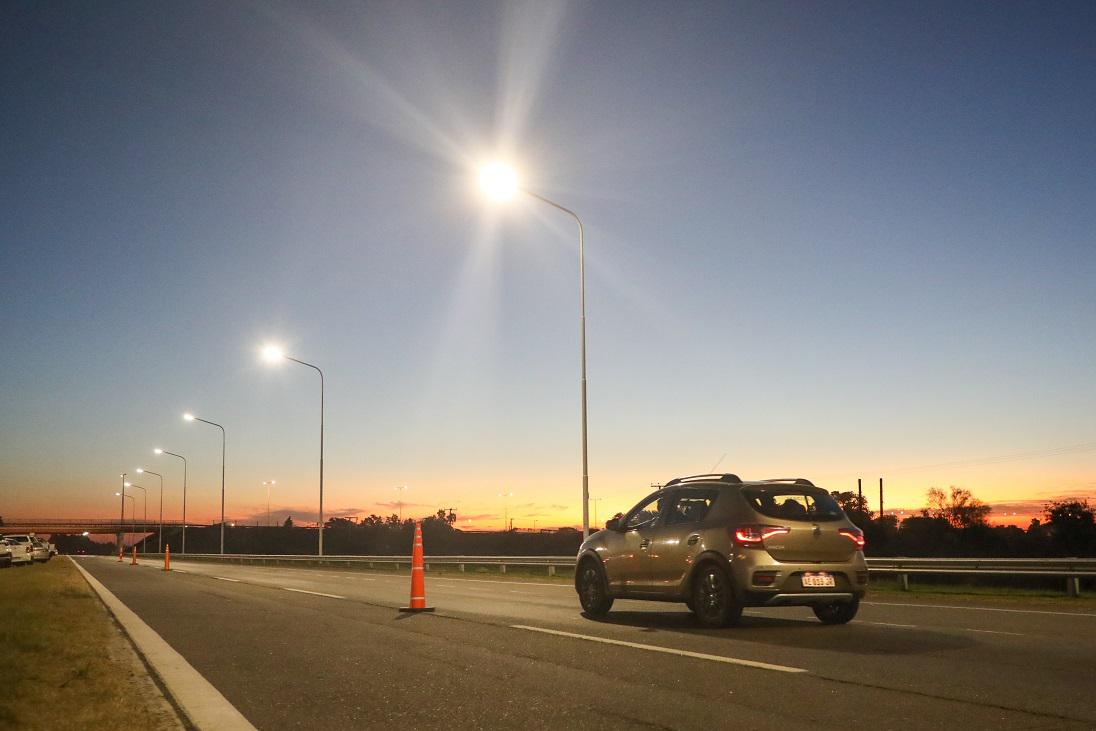 Obras iluminacion intercambiador Santo Tome 2