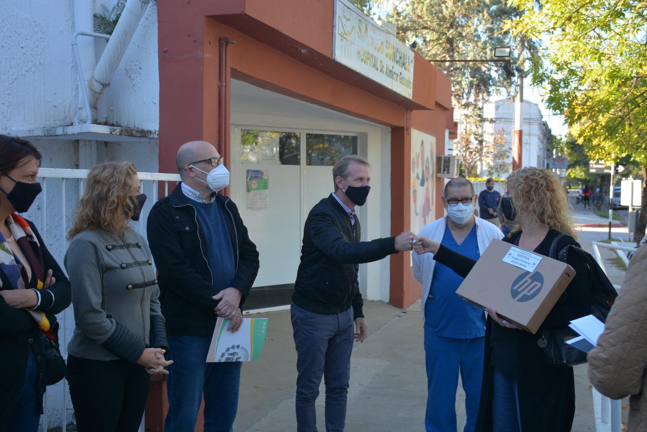 Entrega Calvo a Candi