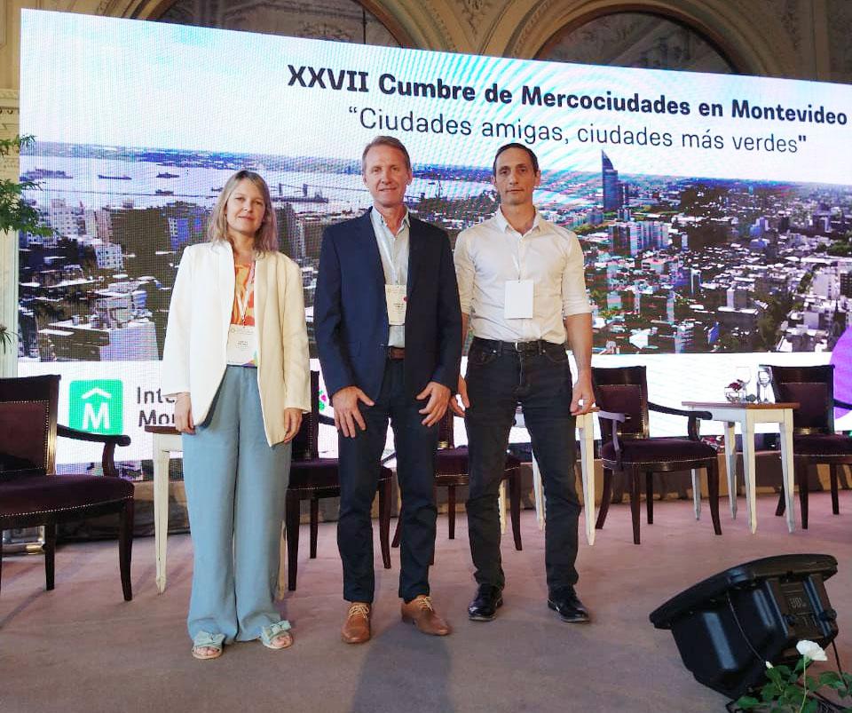 Toselli en cumbre de mercociudades 2