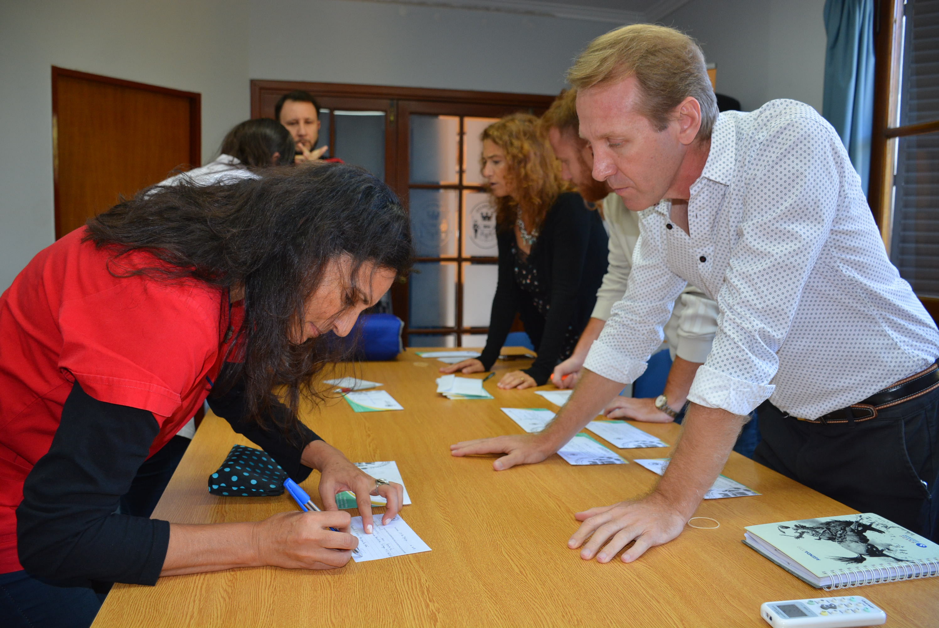 Entrega de fondos a instituciones educativas