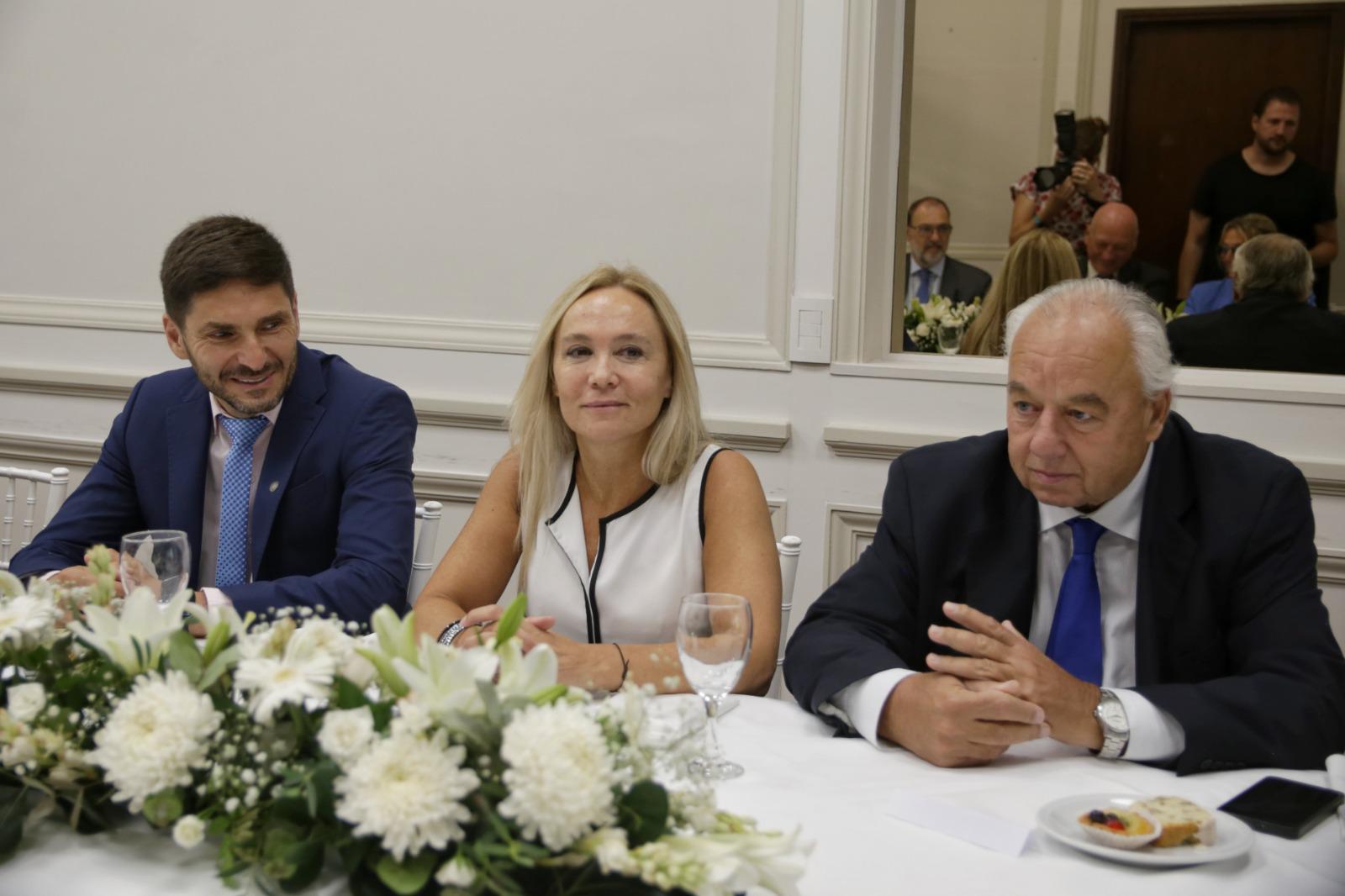 multimedia.grande.94003ccd7eea7376.Q29ubWVtb3JhY2lvbiBkZWNpbW8gYW5pdmVyc2FyaW9fZ3JhbmRlLmpwZWc%3D