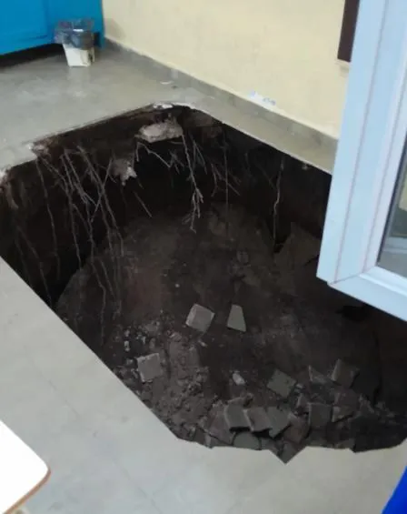 Socavon Escuela Ameghino 1