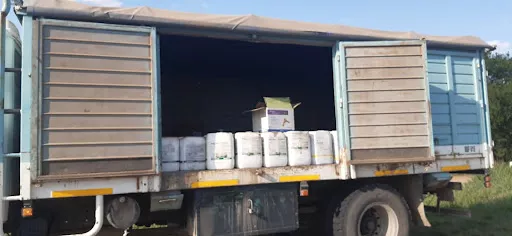 camion con carga de agroquimicos