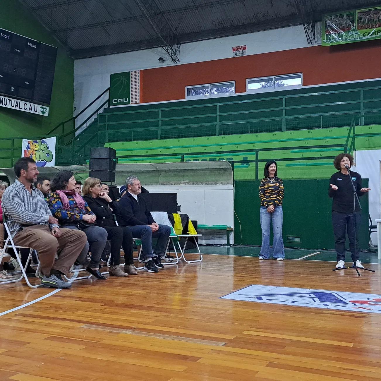 Charla Matias Dalla Fontana 7