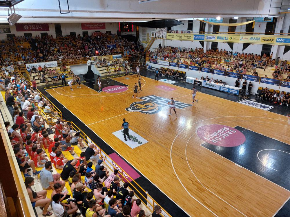 Libertad - Tucumán Basquet 2