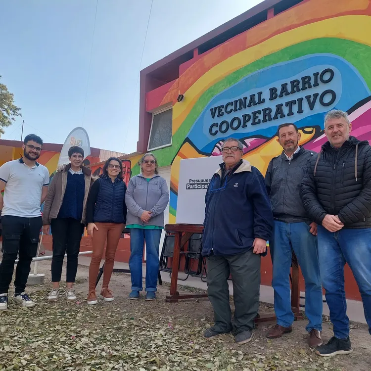 Votacion en Barrio Cooperativo 1