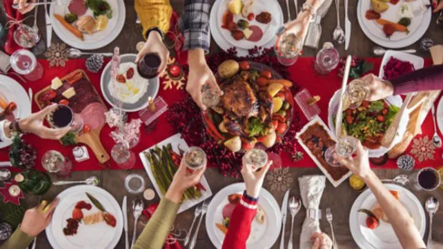 las-cenas-familiares-navidad-y-ano-nuevo-vienen-este-2020-recomendaciones-especiales