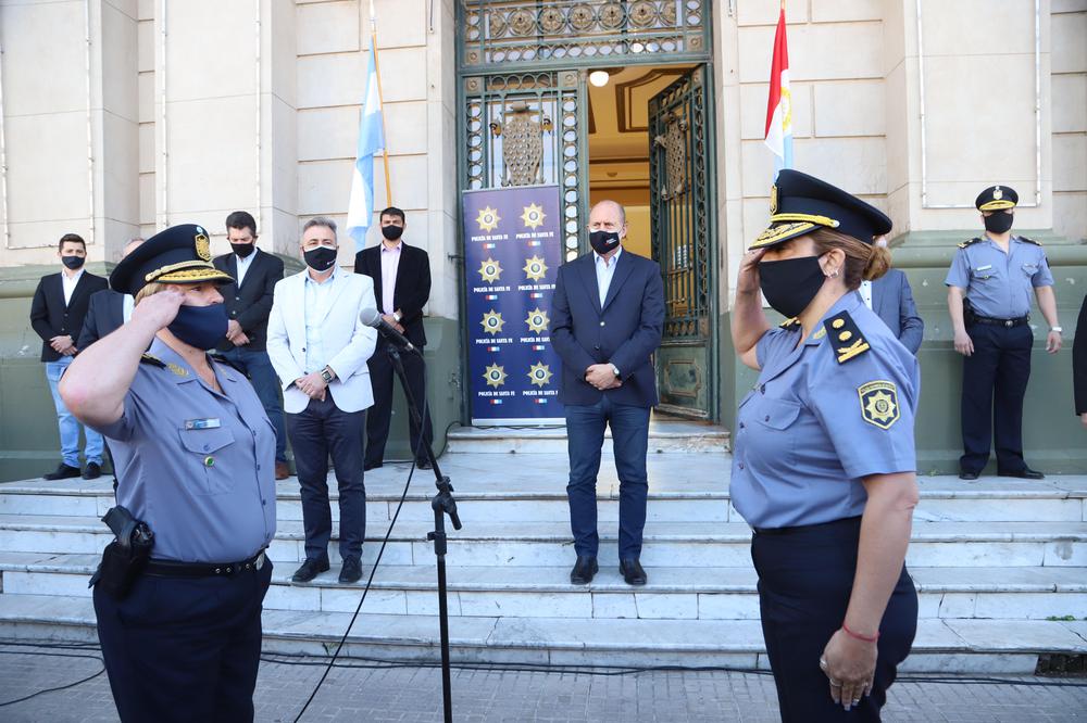 Entrega patrulleros 2