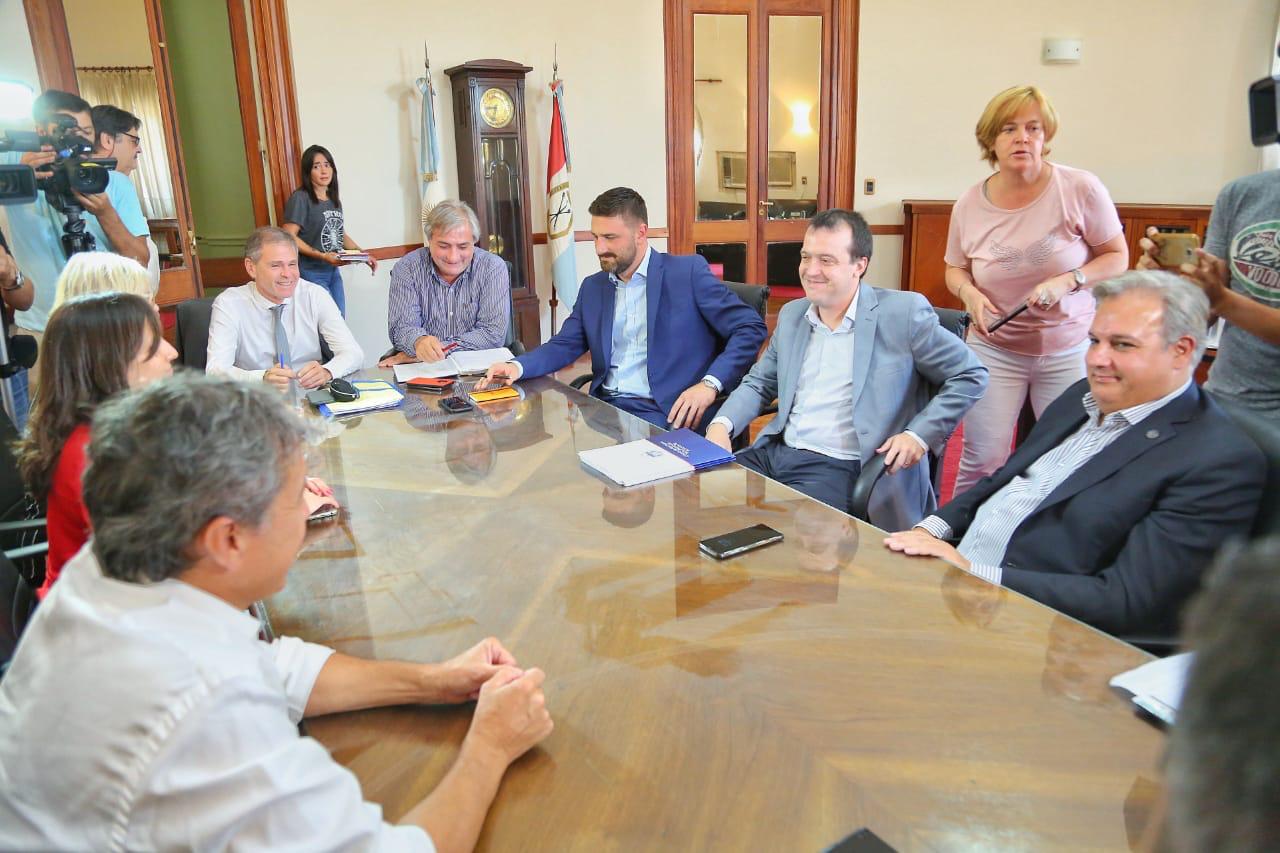 reunion provincia - socialismo