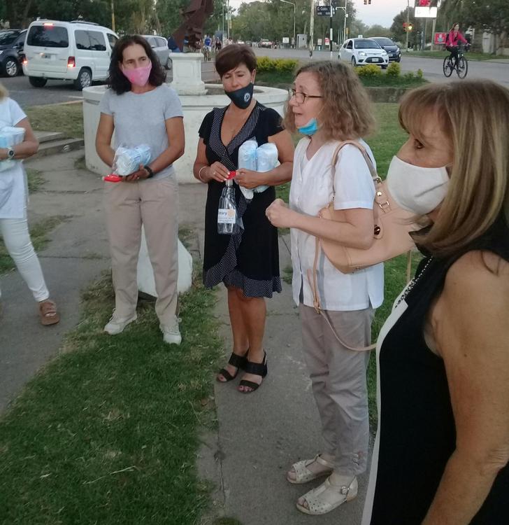 Rotary - Entrega barbijos 1