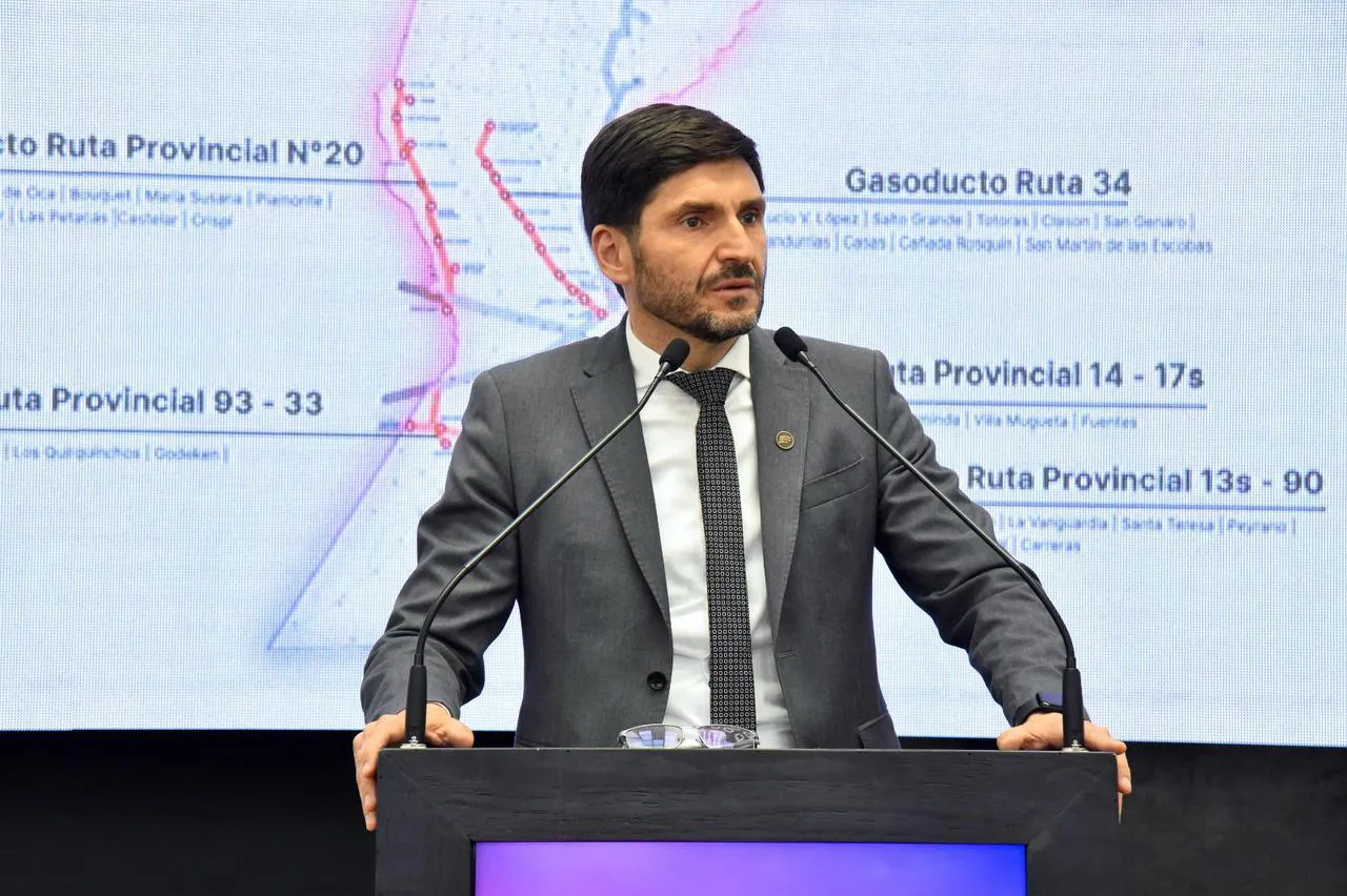 Maximiliano Pullaro 25