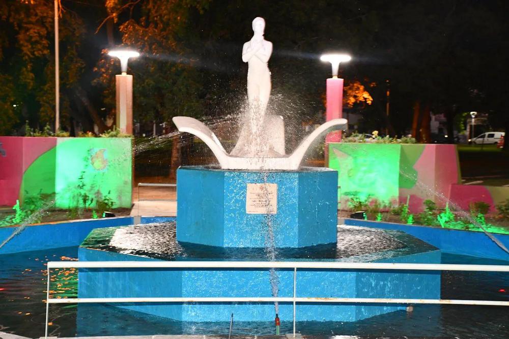 Fuente Plaza Libertad 1