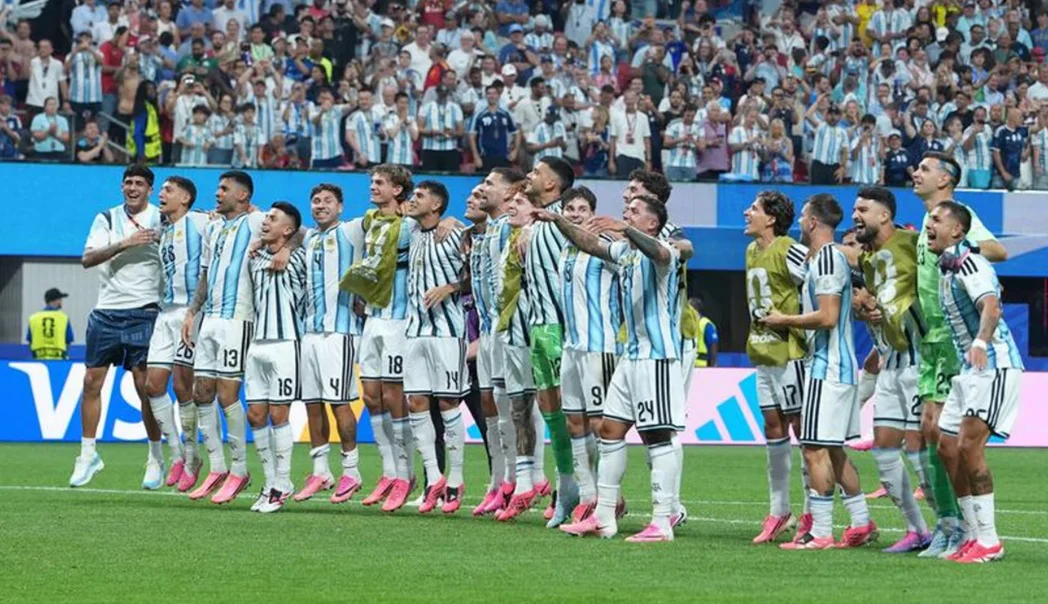 Festejo triunfo Argentina - Egipto 2