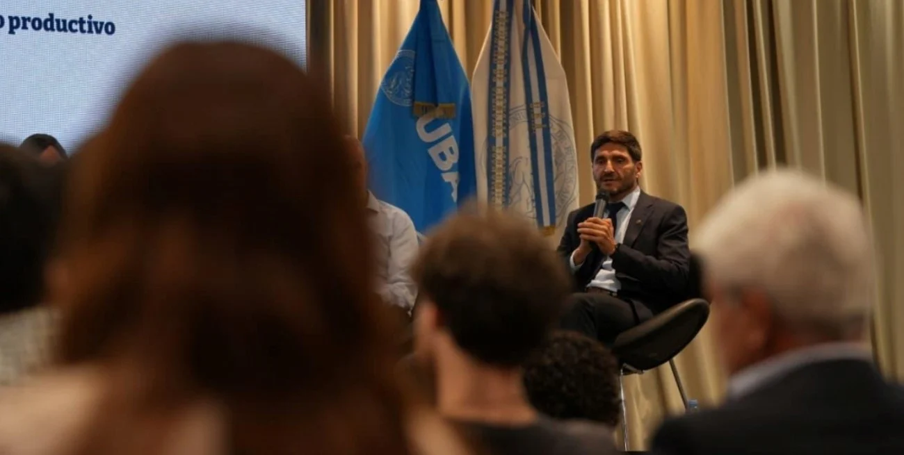 Gobernador Maximiliano Pullaro