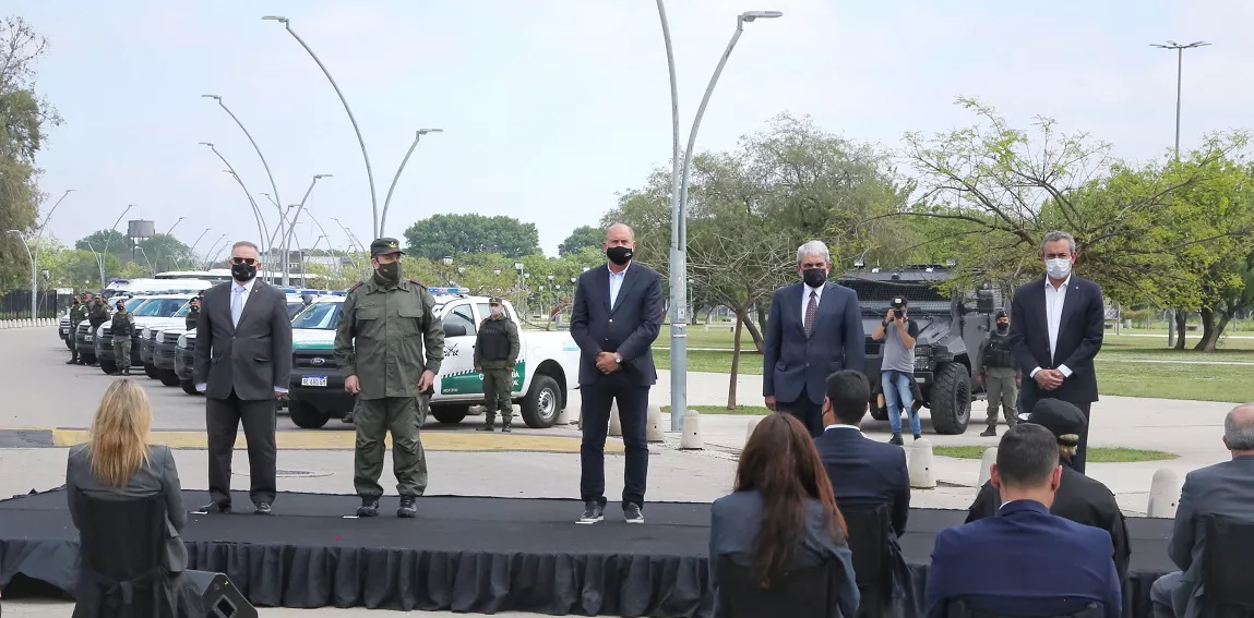 Desembarco gendarmes Rosario 1