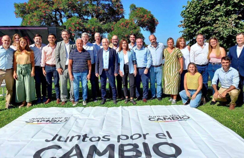 Mesa-Juntos-por-el-Cambio-2-1024x664