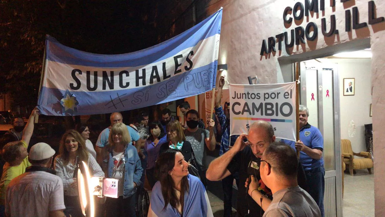 Triunfo Juntos por el Cambio 2