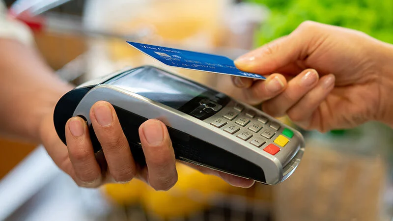 Pago con tarjeta de débito