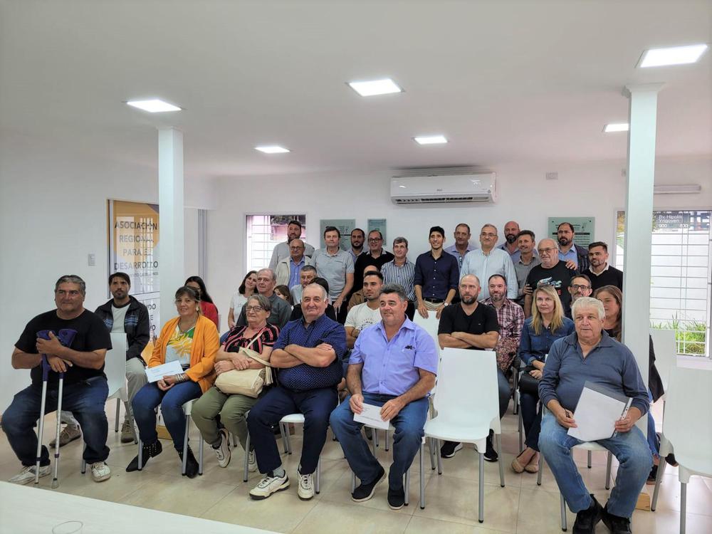 Entre aportes Asociación Regional