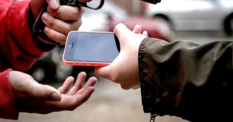 robo de celular en la calle