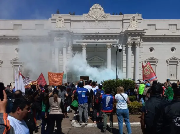 Aprueban la reforma previsional en Santa Fe 1