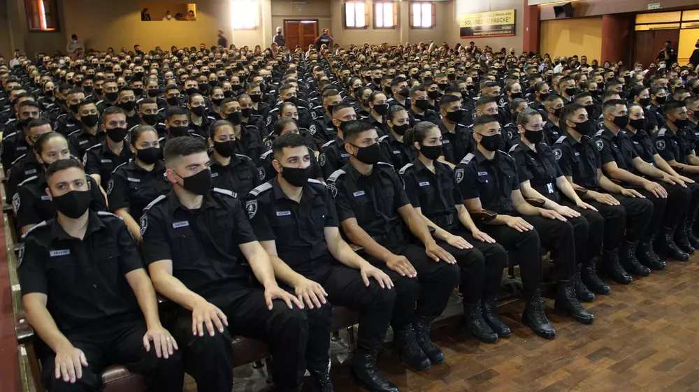 policias egresados 1
