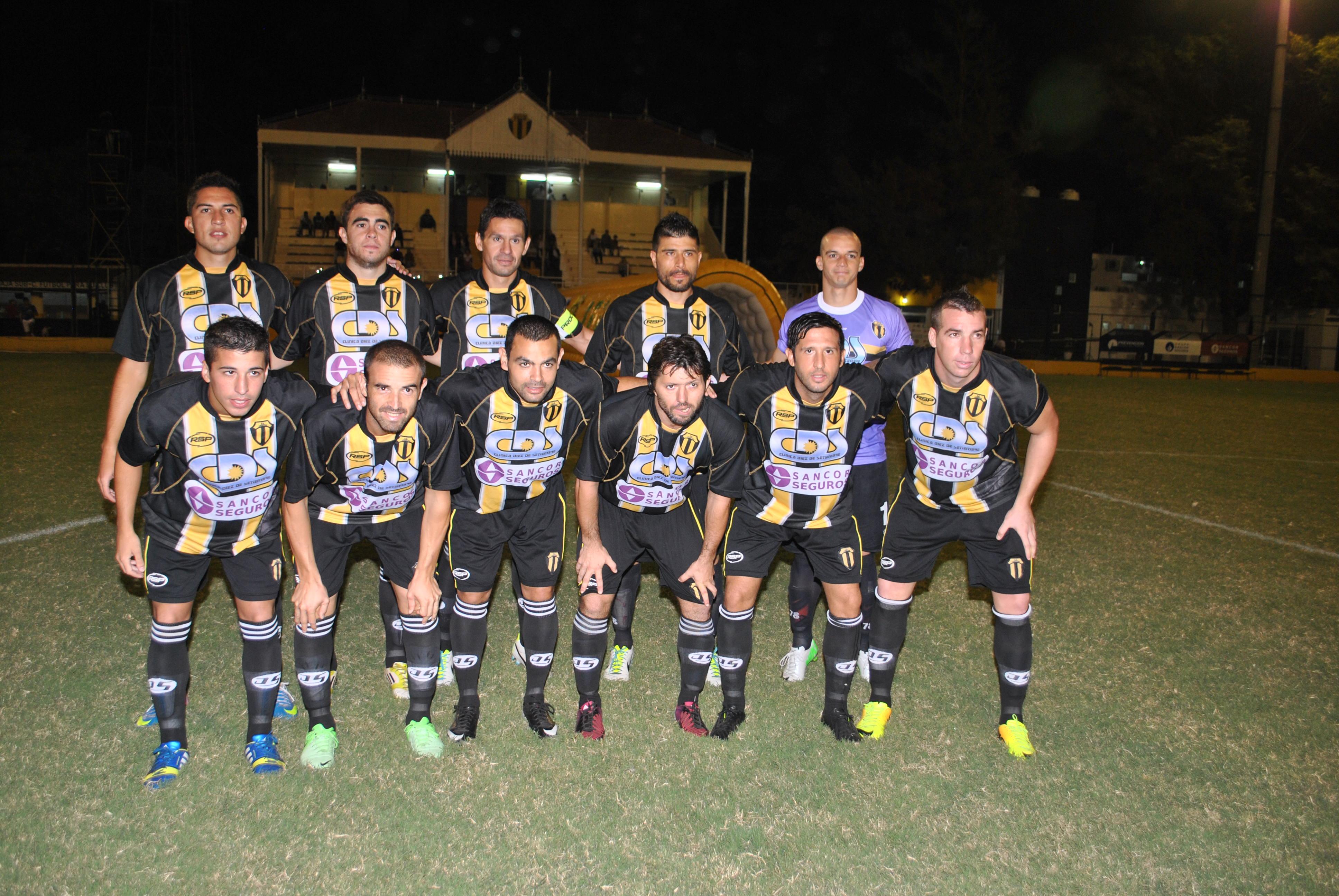 FORMACIÓN. El once titular que dispuso Pancaldo para enfrentar a Racing de Olavarría. (Foto: Daniel Ponce).