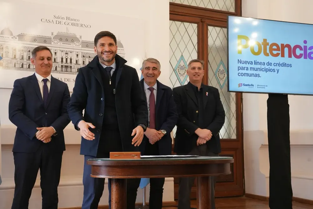 Pullaro presento Potenciar