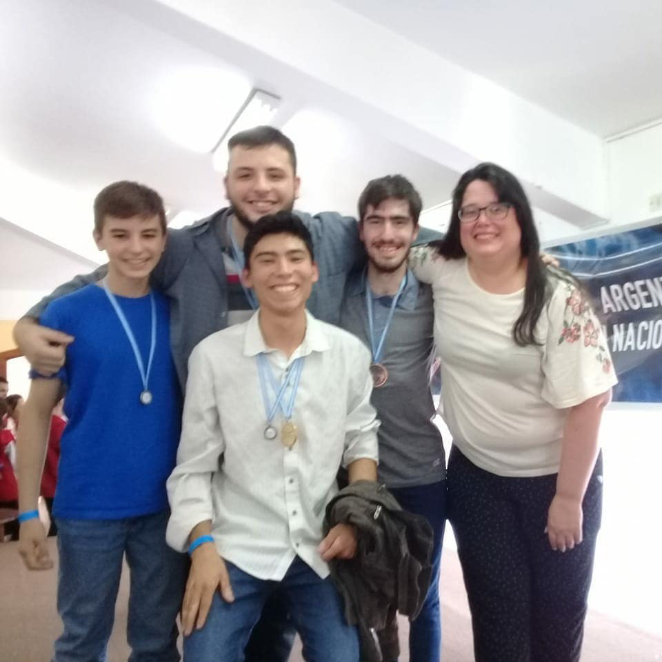 alumnos escuela tecnica 2