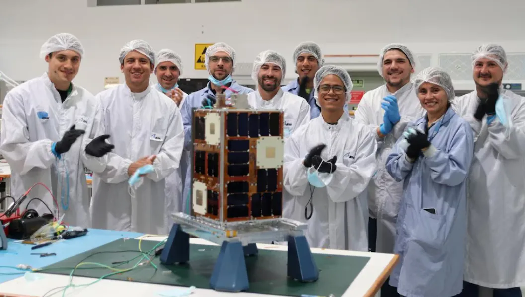 microsatélite Atenea