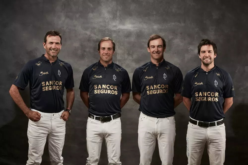 1- Foto Equipo Saudi