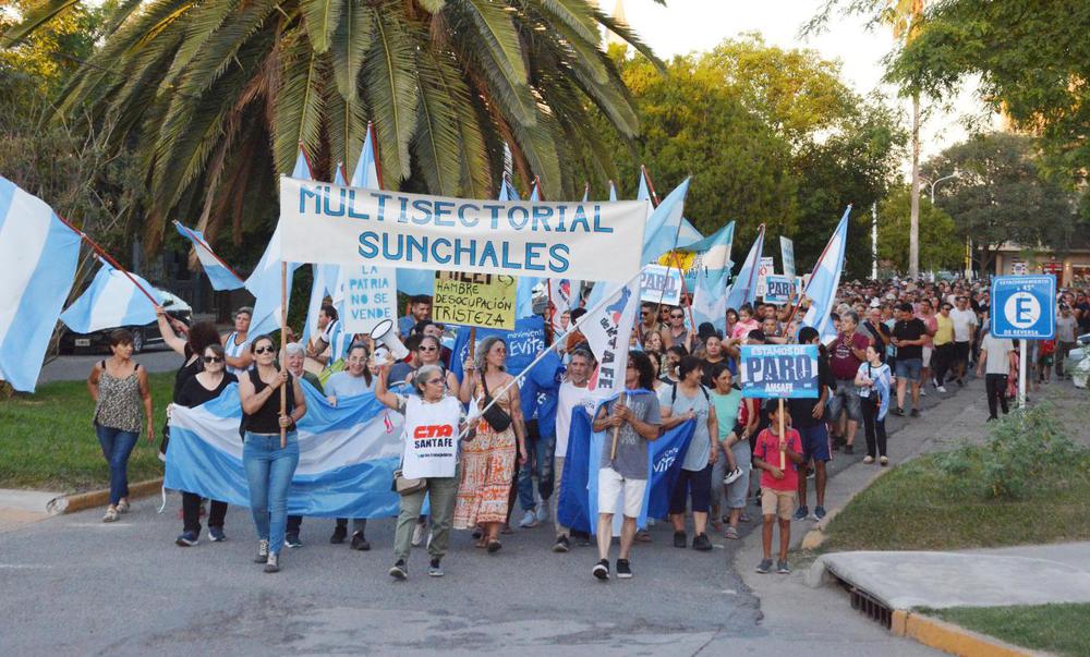 Manifestacion multisectorial sunchales 2