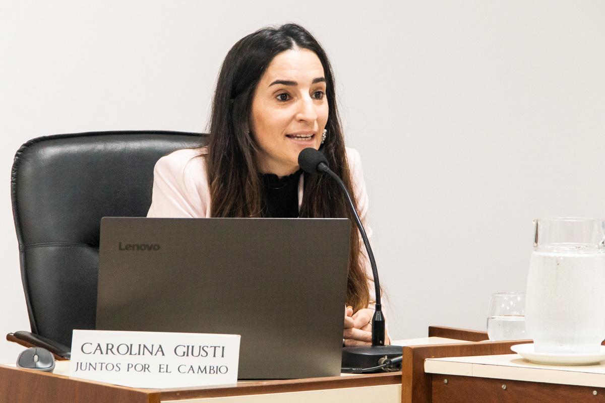 Caro Giusti - Presidenta