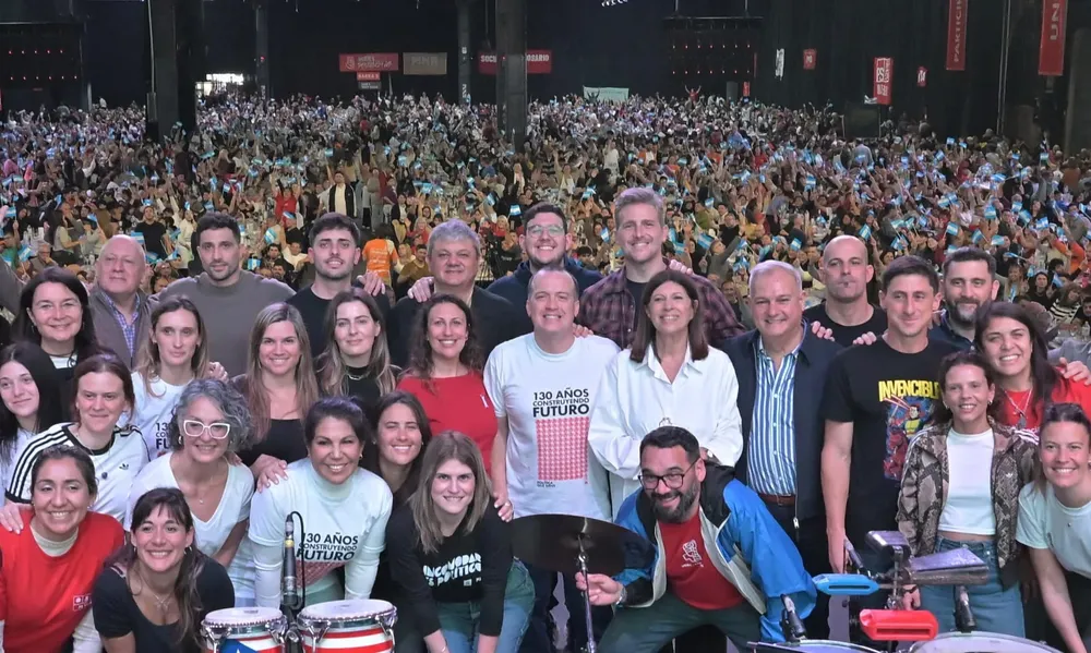 Socialismo celebro 130