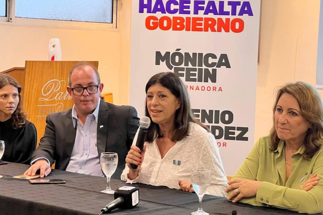 Clara Garcia - Monica Fein 1