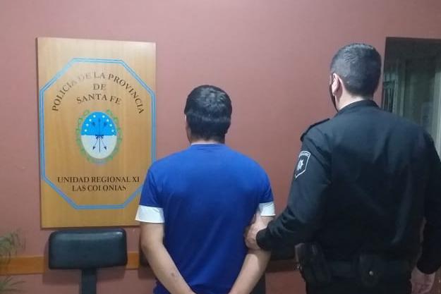 Esperanza.-detenido-robo-bajo-e1618778216832