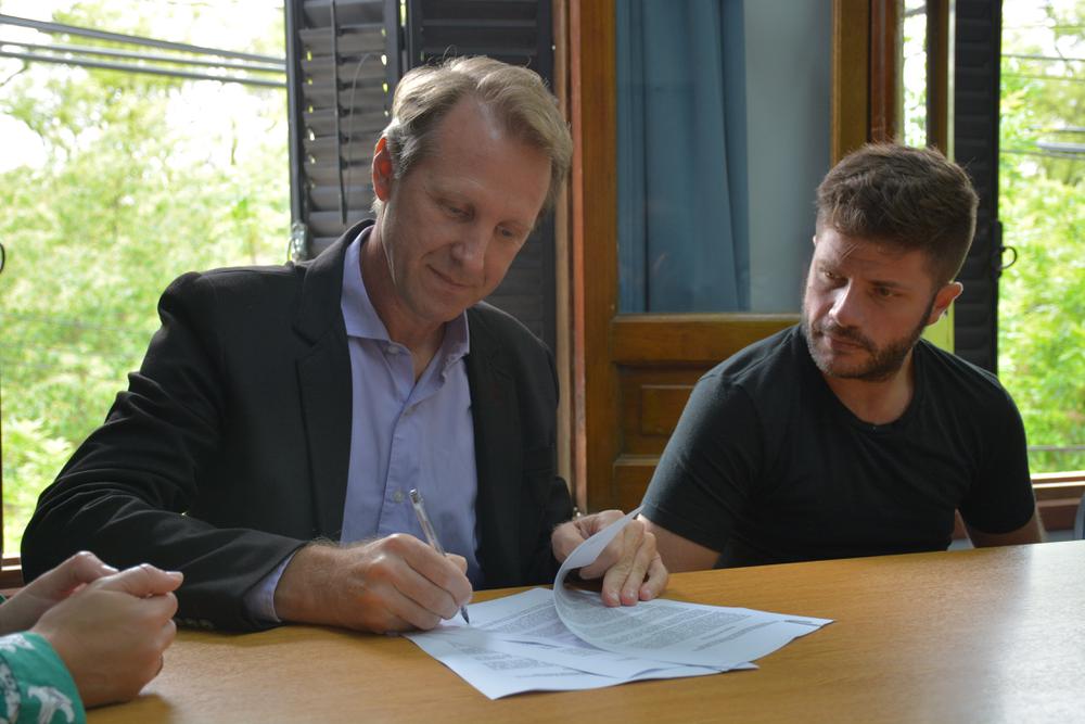 Firma convenio comisaria 1