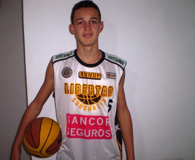 SUNCHALENSE. El joven Nicolás Reynoso representó a Santa Fe en el Argentino U15. (Foto: Prensa Libertad).
