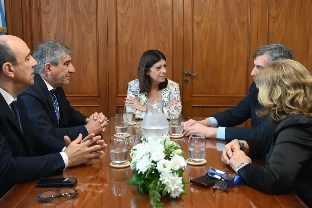 Recepcion del Presupuesto por la Camara Diputados