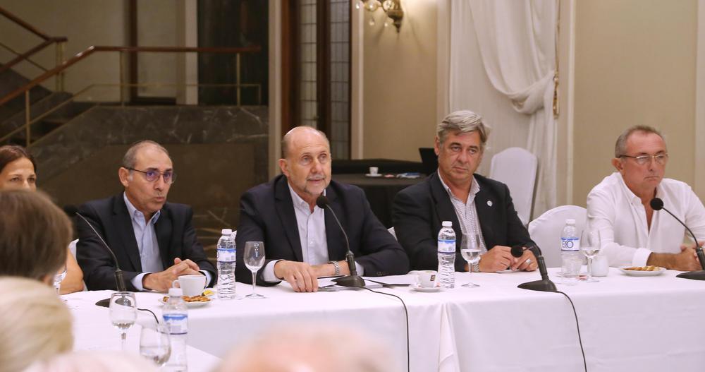 Reunion en Rosario con entidades agropecuarias 1