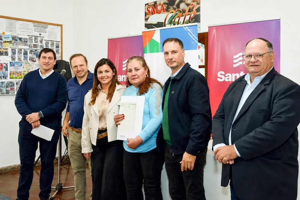 Colonia Raquel - Firma escritura