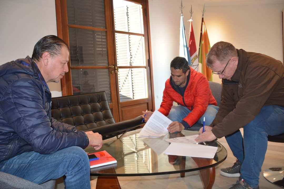 Forma contrato Cabrera construcciones