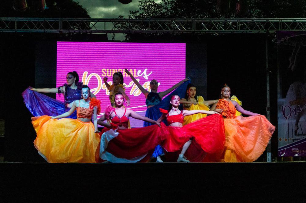 SunchalES Danza 1