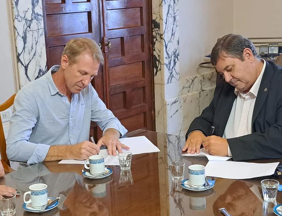 Firma convenio UNL 1