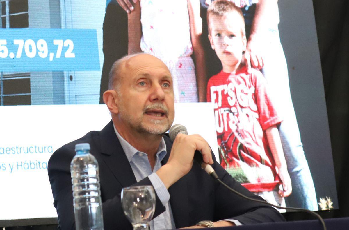 Omar Perotti 3