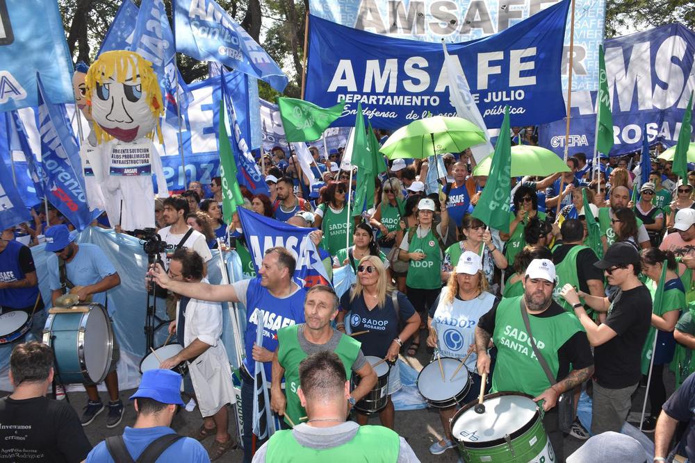 reclamo amsafe 1-3-23