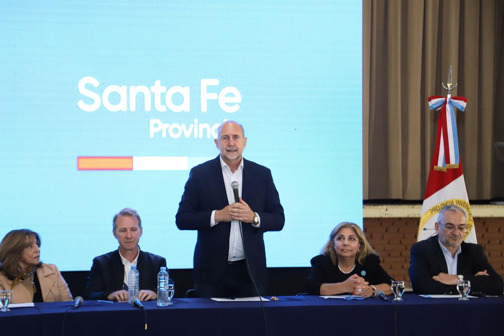 Previa firma inicio obra anexo hospital 1
