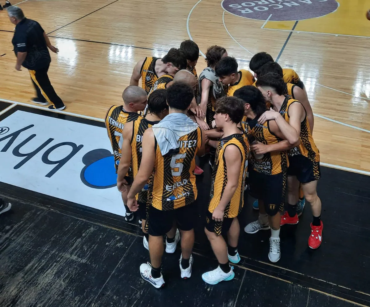 Festejo aurinegro 8-3-25