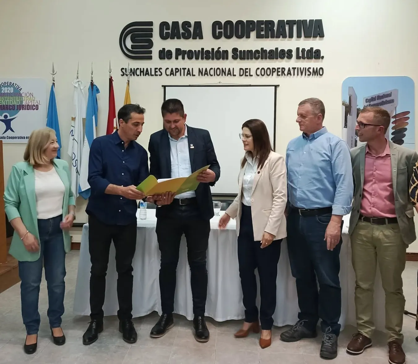 Reconocimiento cooperativas escolares sunchales 2